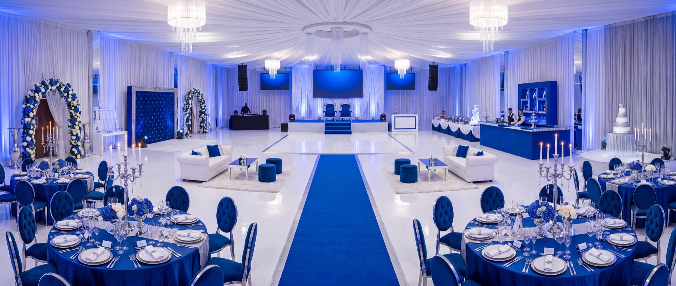 Salle de prestige, rendu 3D — 220 inv.